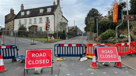 Sherborne road closure extended into 2023 - BBC News