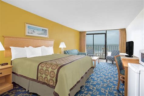 OCEAN RESORT - Updated 2024 Prices & Hotel Reviews (Virginia Beach)