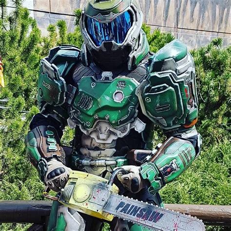 The most epic Doomguy cosplay ever. | Doom game, Doom, Cosplay