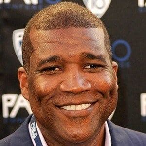 Curt Menefee - Bio, Family, Trivia | Famous Birthdays