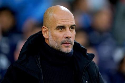 Manchester City boss Pep Guardiola salutes Erling Haaland and Julian ...