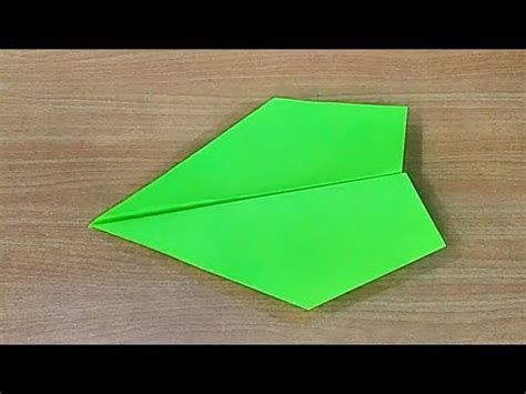 How to Make World's best paper Airplane - The Suzanne World Record 226 feet foldable flight ...