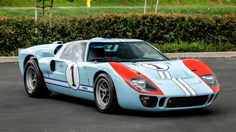 Replica Ken Miles Hero GT40 MKII Sells For $440K At Auction