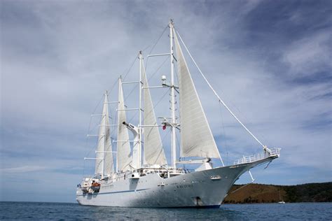 Windstar Reports Record Booking Week for Tahiti - Cruise Industry News ...