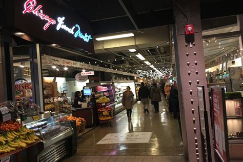 Facing COVID-19, Some West Loop Food Hall Stalls Will ‘Hibernate’ Until 2021 - Eater Chicago