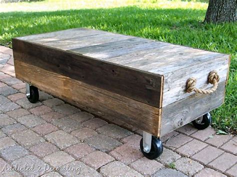 How to make a picket fence coffee table Build A Coffee Table, Cart Coffee Table, Coffee Table ...