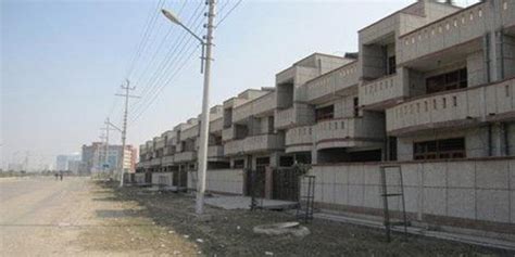 Duplex House and Villa in Noida Sector-135, 09810000375, Price List