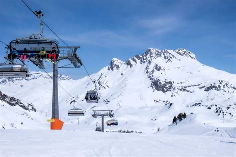 Skiing in Lech Zürs am Alberg – The Darling Winter Slopes of Austria