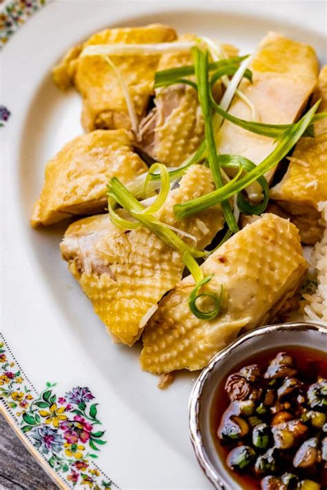 Vietnamese Inspired Hainanese Chicken Rice (Com Ga Hai Nam) - Cooking ...