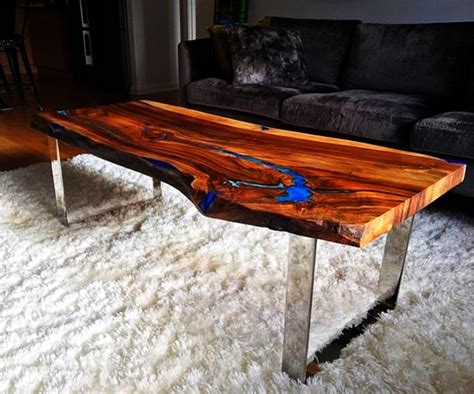 DAANIS: Resin Tree Trunk Coffee Table