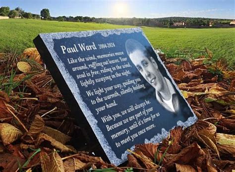 Tree Memorial Plaque - memorialplaques.ie