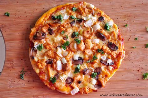 Fiery Chicken and Mushroom Pizza - Recipes are Simple