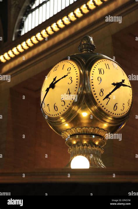 Grand Central Terminal Clock Stock Photo - Alamy