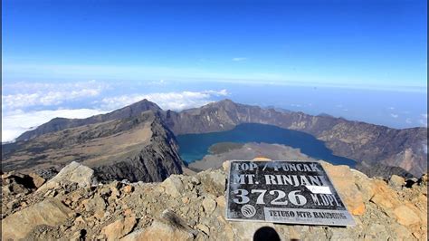 PESONA GUNUNG RINJANI TERUS MENARIK PERHATIAN PARA PENDAKI INDONESIA DAN MANCANEGARA