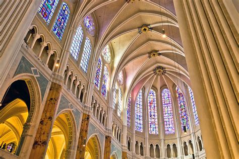 Centuries of survival: France's gothic cathedrals | International Travel News
