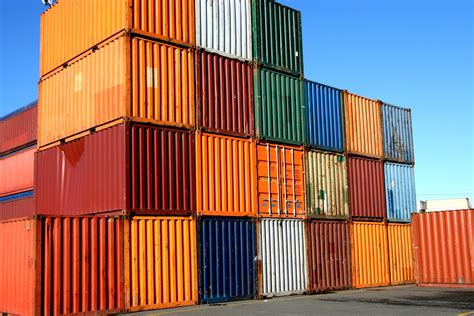 ISO Container Definition and Facts in 100 Words