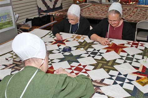 Helping Hands Quilt Shop | Ohio's Amish Country