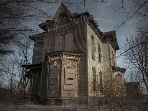 What is the scariest haunted house in America? – ouestny.com