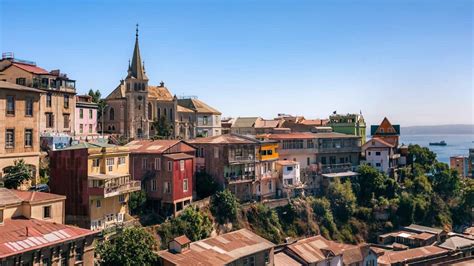 Rest in the Port City: 15 Best Valparaiso Chile Hotels & Hostels