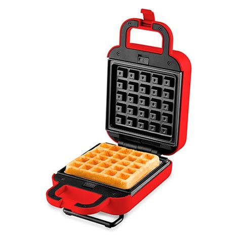 3-in-1 Waffle + Sandwich Maker/Grill, Red | Power Sales