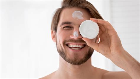 ¿Cuáles son las mejores cremas faciales para hombres? – Maystar Skincare