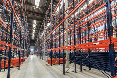 Top Tips for Warehouse Rack Safety