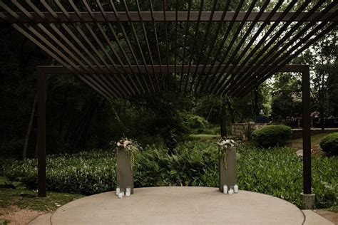 Umlauf Sculpture Garden Wedding - Austin Wedding Photographer