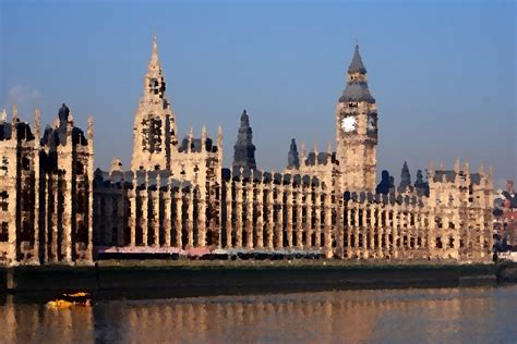 Westminster Palace & Clock Tower - London, England - Goparoo