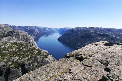 Hiking In Norway – Guide To The Best Trails (One's Not To Miss)