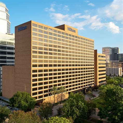 Hilton Houston Plaza Medical Center | Houston TX