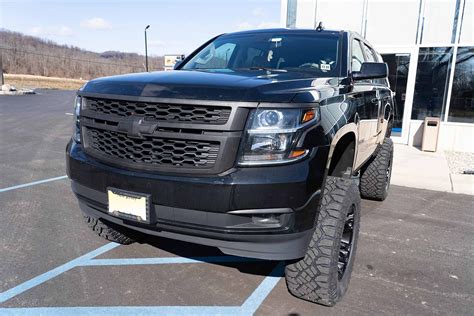 Online Garage: 2017 Chevy Tahoe | Chevy tahoe, Black chevy tahoe ...