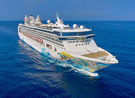 Resorts World Cruises Broadcasts Japan Itineraries from Hong Kong ...