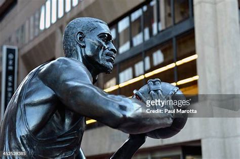 119 Statue Of Bill Russell Stock Photos, High-Res Pictures, and Images - Getty Images