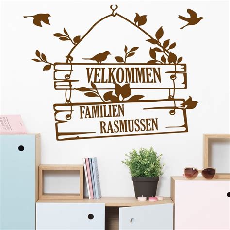 Velkommen Egen Tekst Wallsticker på tilbud til 229 DKK