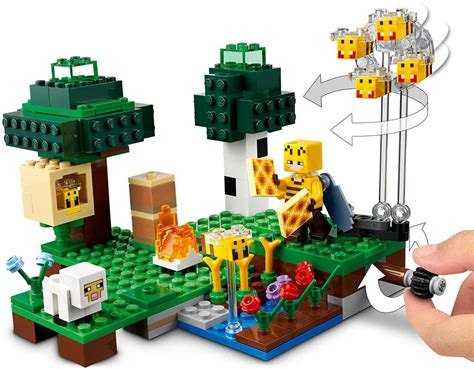 LEGO 21165 Minecraft The Bee Farm Building Set - Exotique