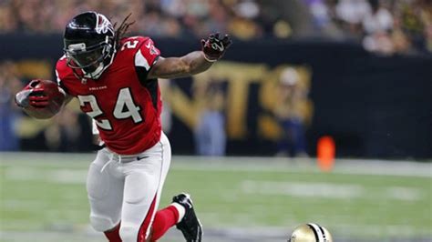 Week 3: Devonta Freeman Highlights