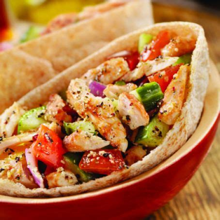 Slow Cooker Greek Chicken Pita Recipe - (4.2/5)