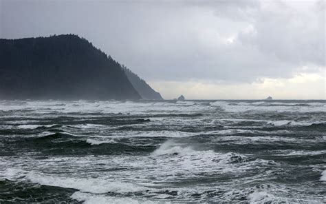 King Tides on the Oregon Coast - Seaside Oregon