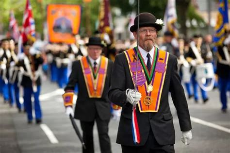 Orangemen given health and safety classes – for using their swords ...