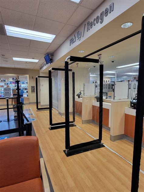 KAISER MEDICAL CENTER CYPRESS PHARMACY - Updated December 2024 - 13 Photos & 30 Reviews - 1150 ...