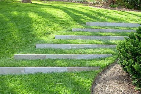 25 Beautiful Hill Landscaping Ideas and Terracing Inspirations