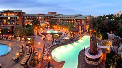 Pools | Disney's Grand Californian Hotel & Spa | Disneyland Resort