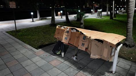 FL bill banning homeless encampments on public property heads to DeSantis' desk | Fox News