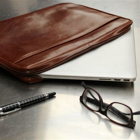 Personalised Macbook 15' Leather Laptop Case 'Verzino' By Maxwell-Scott