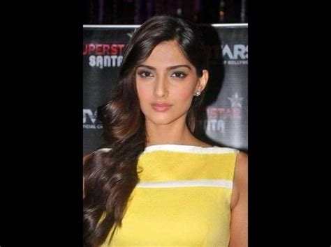 Sonam Kapoor, Rhea Kapoor to launch a fashion line - Hindustan Times