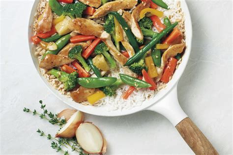 Sweet & Sour Chicken Stir-Fry Recipe | Cook With Campbells Canada