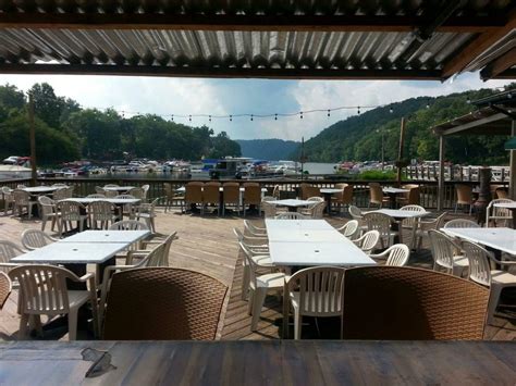 The Lakehouse Restaurant – Cheat Lake, West Virginia at Sunset Beach Marina