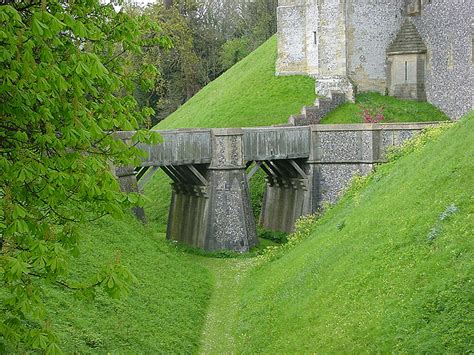 Bridge over dry moat