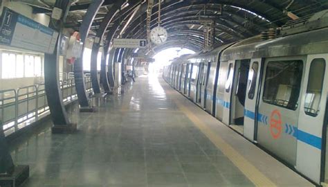 Bomb threat call at Delhi's Patel Nagar metro station was a hoax: Police | Delhi News | Zee News