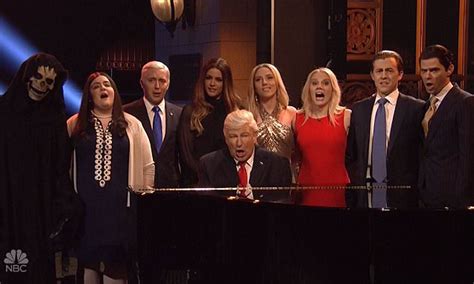 Alec Baldwin sings Hallelujah in SNL cold open | Daily Mail Online